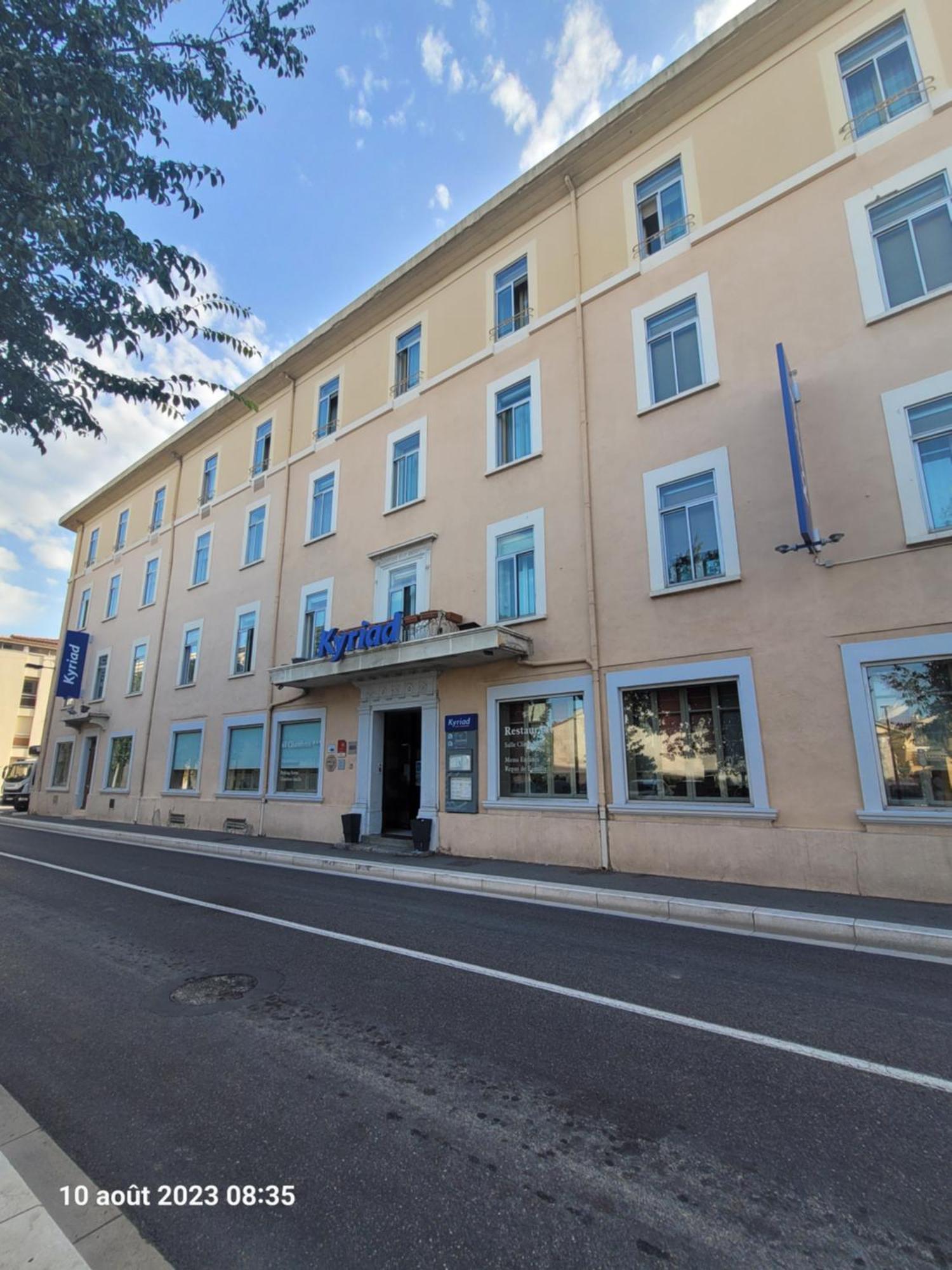Hotel Kyriad Orange Centre Ville - A7-A9 - 3 Etoiles - Hotel Des Princes - Provence Alpes Cote D'Azur - France Exterior foto